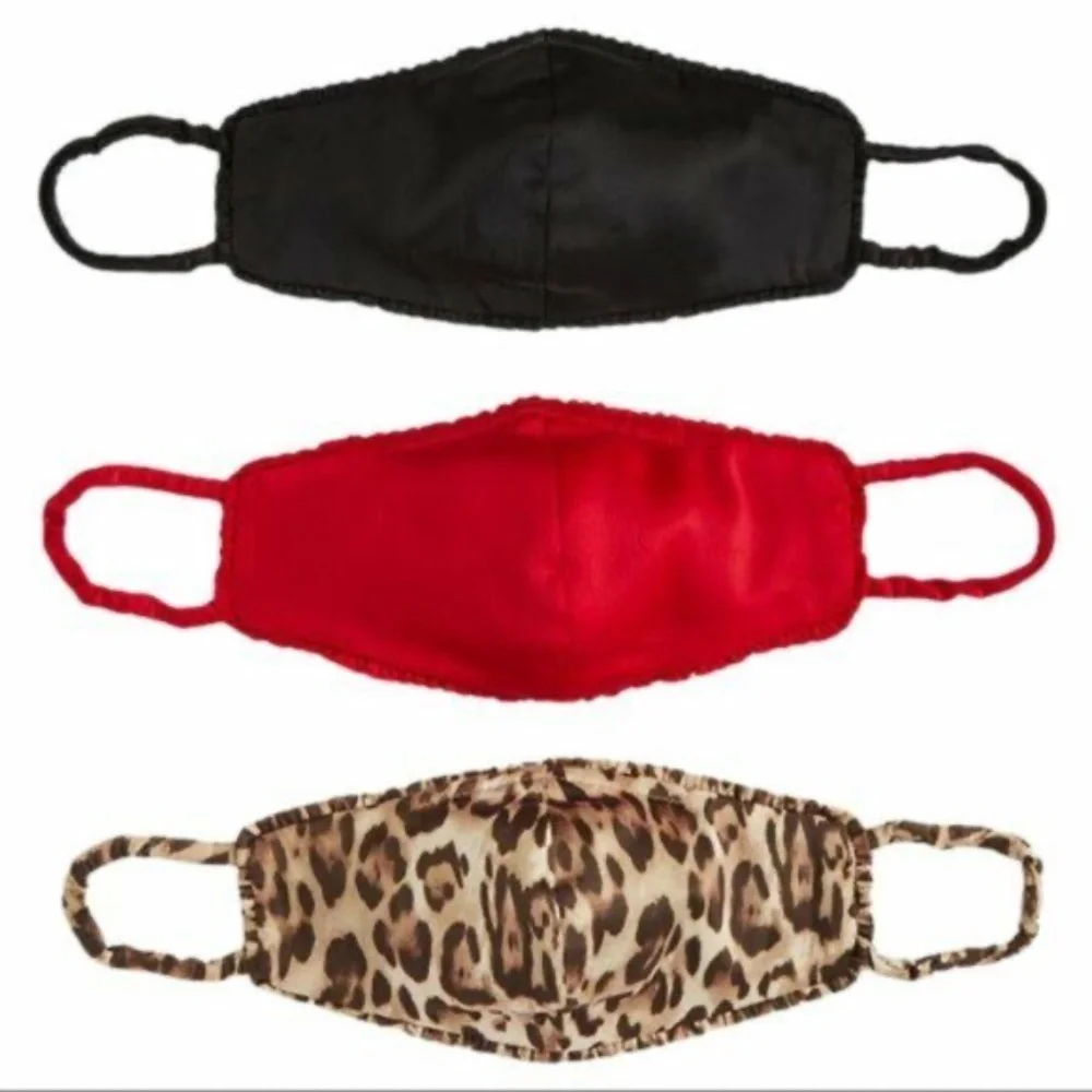 WHOLESALE LOT of 5 WAYF Mask & Carrying Bag 4-Piece Sets, Red/Leopard/Black